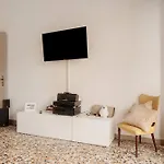 De Rolandis شقة آستي