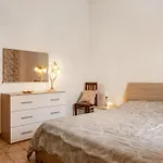 De Rolandis Apartment