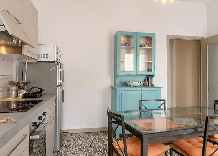 De Rolandis Apartamento Asti